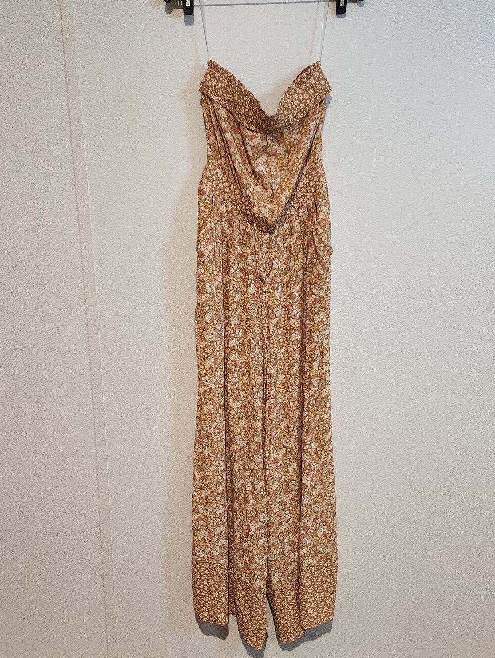 American Eagle Floral Smocked Wide Leg Floral Jumpsuit Medium Flowy